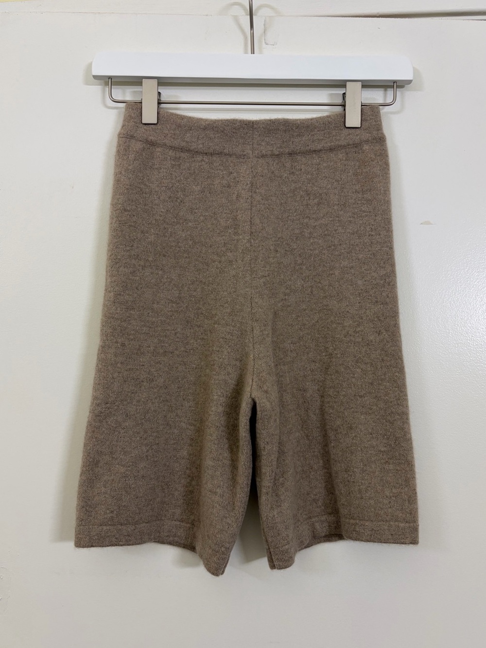 w.awake Brooke Biker Shorts 100% Cashmere Knit High Rise Pull On Tan M